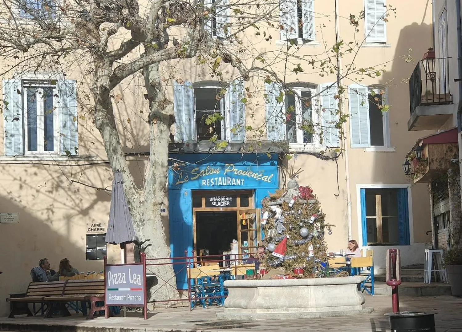 Homestay Plus Belle La Vue Allauch France